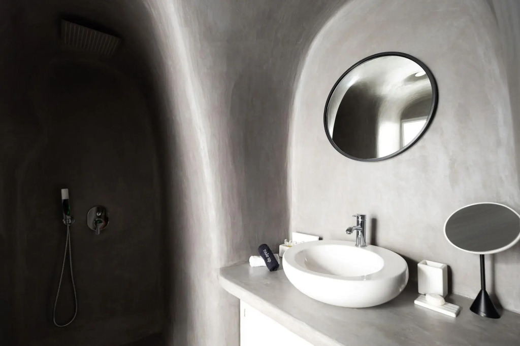 Danae Suites Santorini