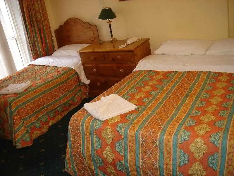 Camelot House Hotel