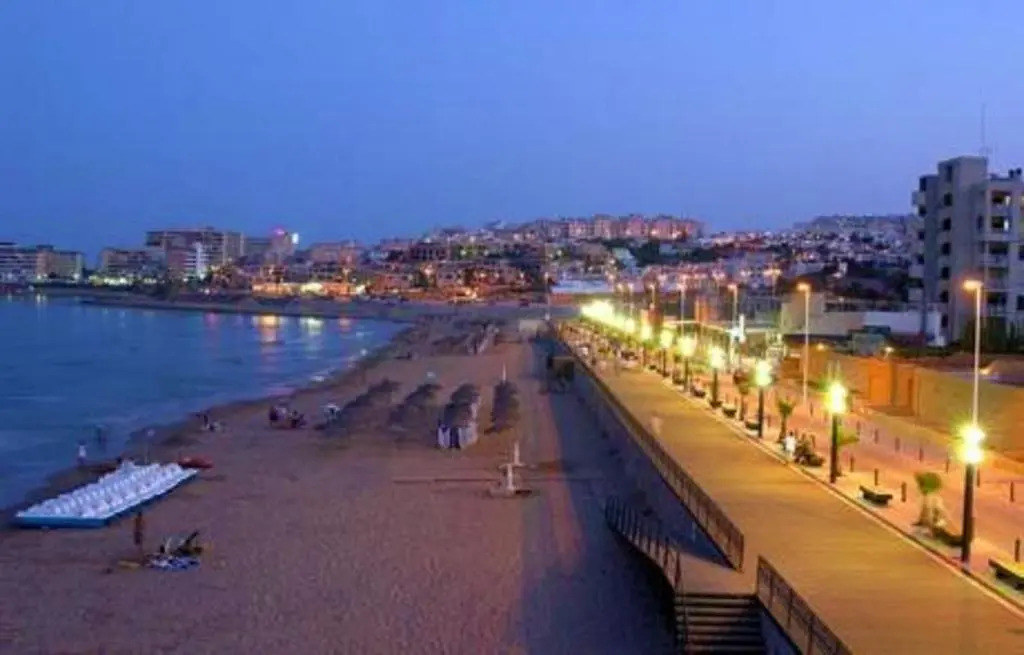 Apartment with pool, sea views & balcony less than 10min walk to La Mata Beach!
