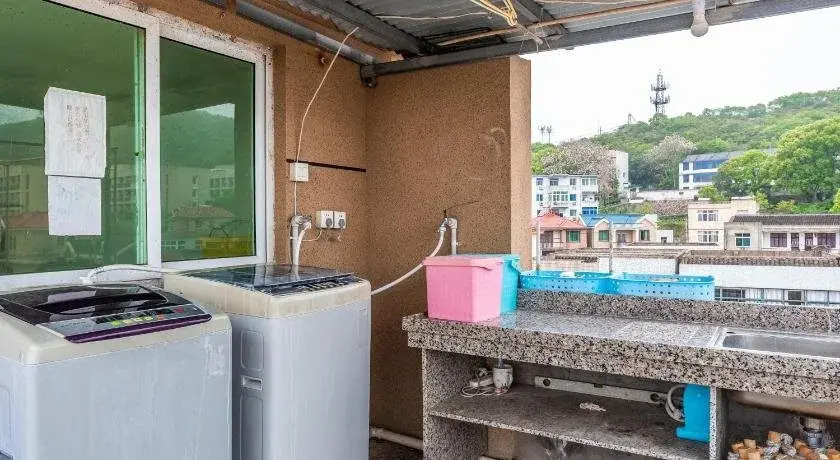 Zhoushan Donghai Hostel
