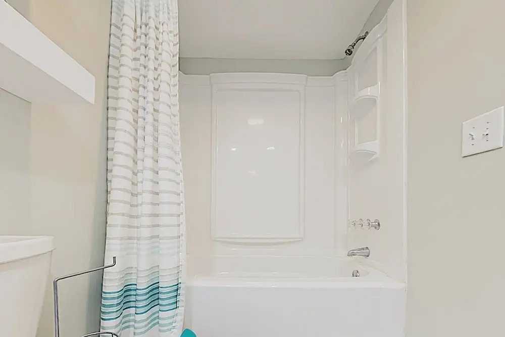 New Listing! Updated W/ Pool - Walk To Beach 3 Bedroom Condo