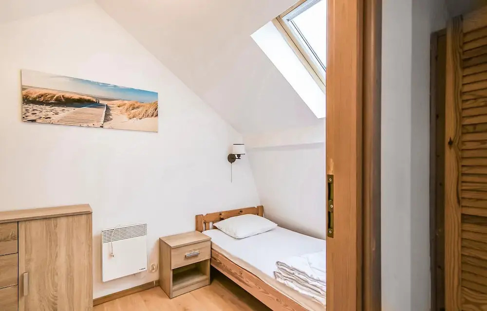 Awesome Home in Leba With Wifi and 2 Bedrooms