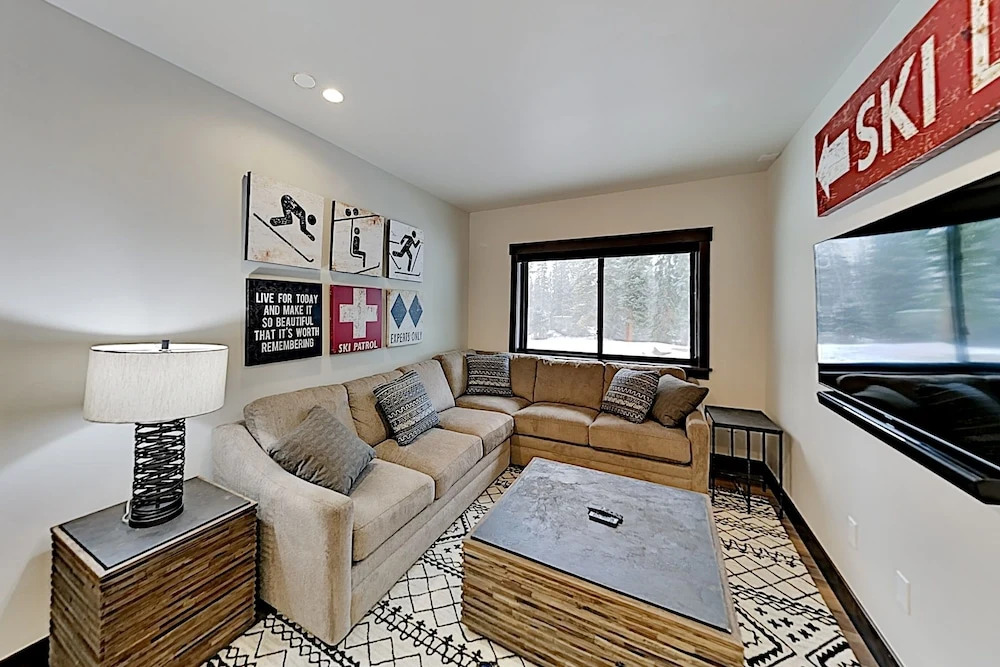 136calld 4 Bedroom Home