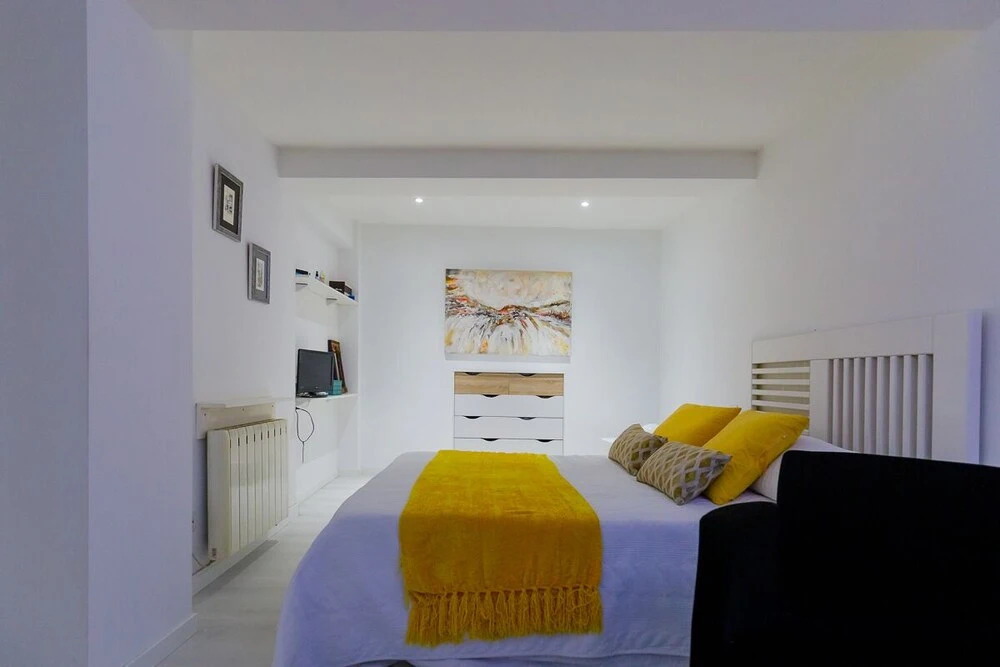 OLD TOWN VIII apartment by Aston Rentals