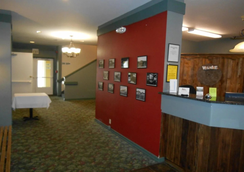 GuestHouse Inn Enumclaw