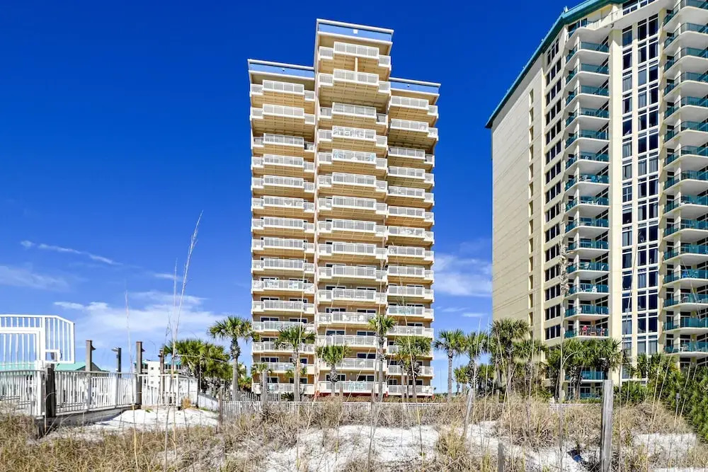 Destin Towers 113 2 Bedroom Condo