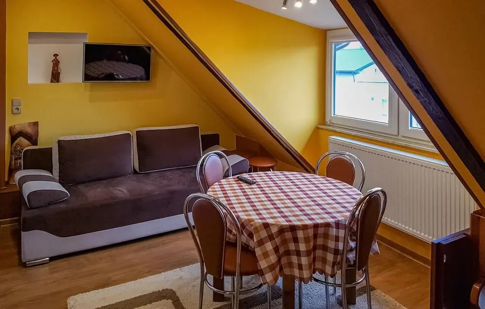 Beautiful Apartment in Wladyslawowo With 2 Bedrooms and Wifi