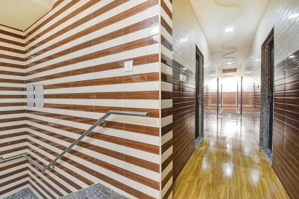 Fabhotel Maa Gayatri Sadan