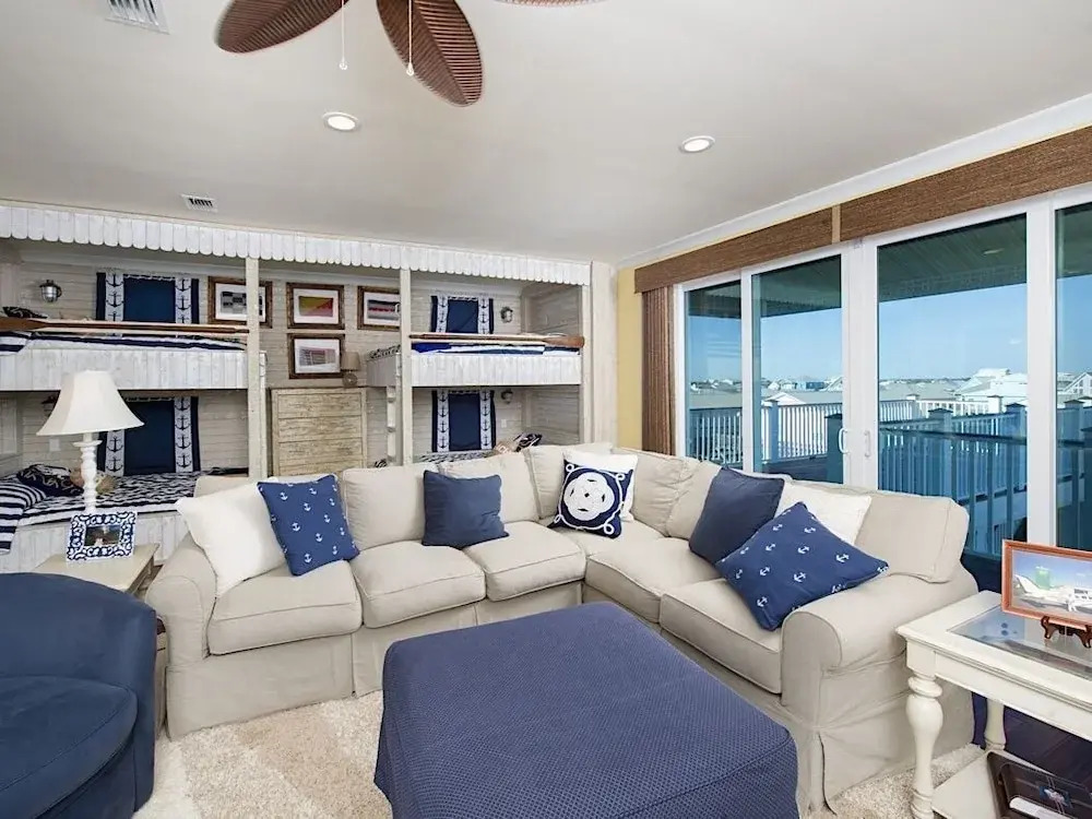 Sip N Sea - 4 Br Home