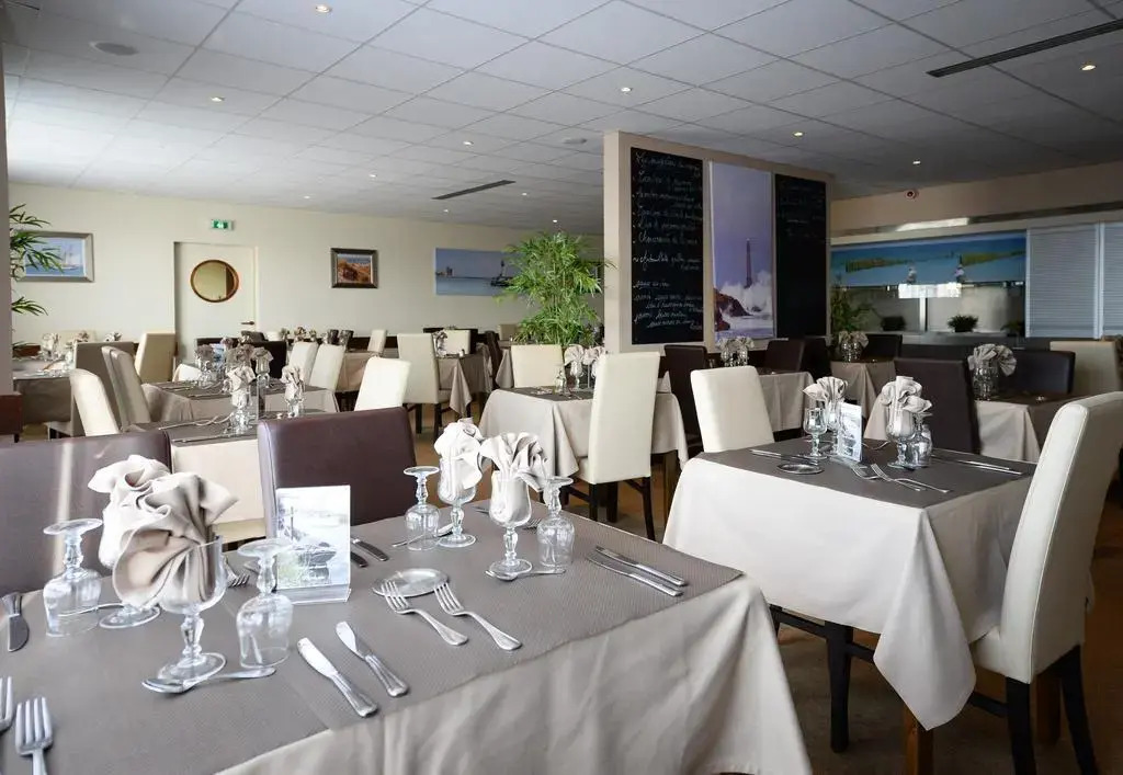 Logis Hôtel Restaurant Le Sainte Mère