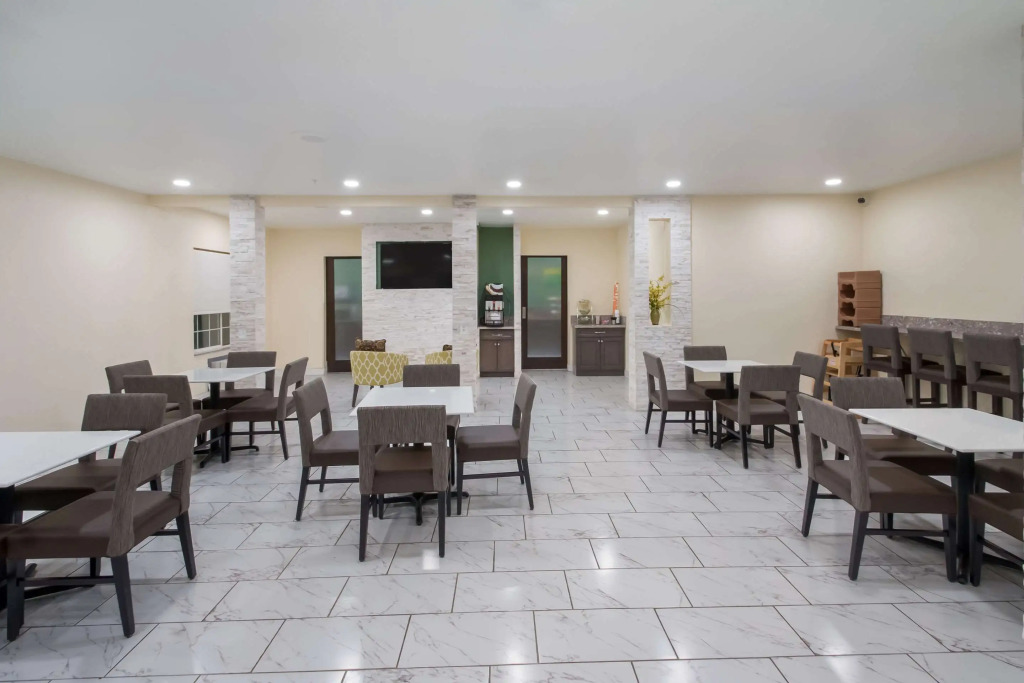 Quality Inn & Suites Salt Lake City Airport West