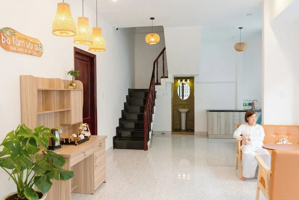 BA TAM VU SUA Homestay