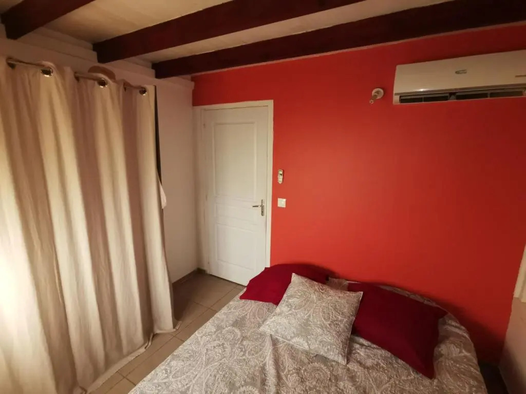 Charmant T3 climatisé Piscine privée