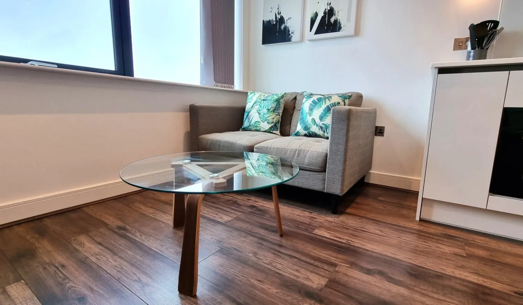 Luxury 1 bed apartment 10 mins to Bham City Centre