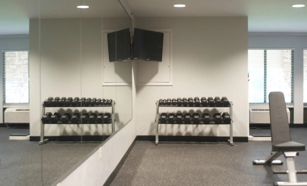 Holiday Inn Express Hickory - Hickory Mart by IHG