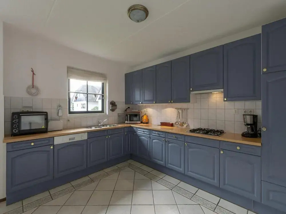 Stylish and Modern Furnished Holiday Villa
