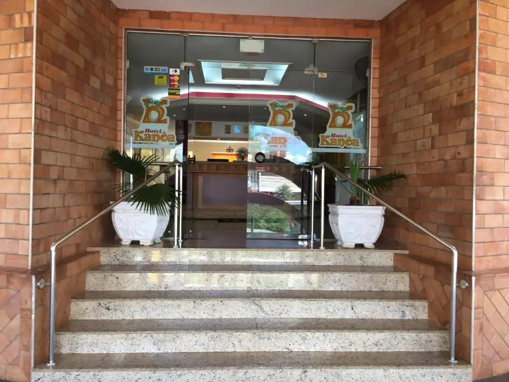 Kanoa Hotel
