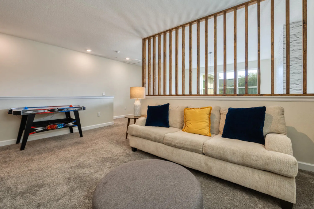 Luxury 5 bedroom House near Disney and Attractions