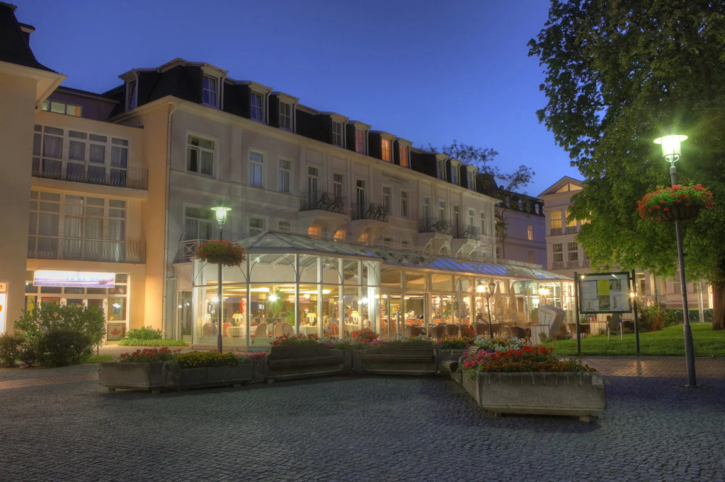 SEETELHOTEL Pommerscher Hof das Wellnesshotel im Herzen der Kaiserbäder mit direktem Zugang zur Wellnessoase Shehrazade