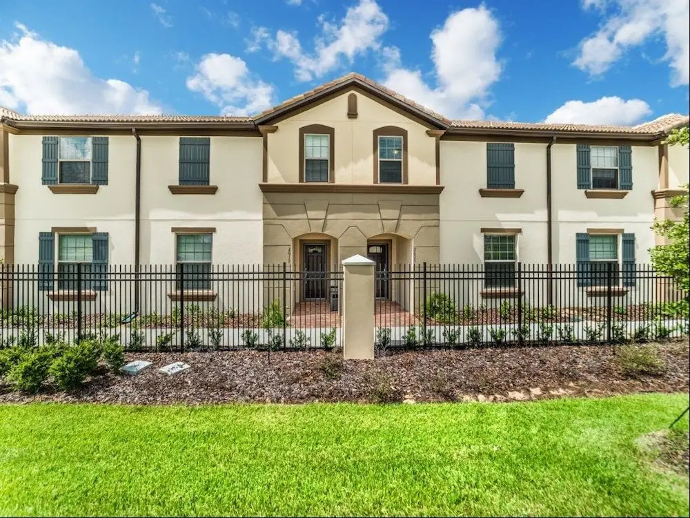 Windsor at Westside 2019 - Four Bedroom Townhome with Private Pool