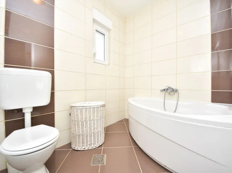 Apartmani Ana Vir