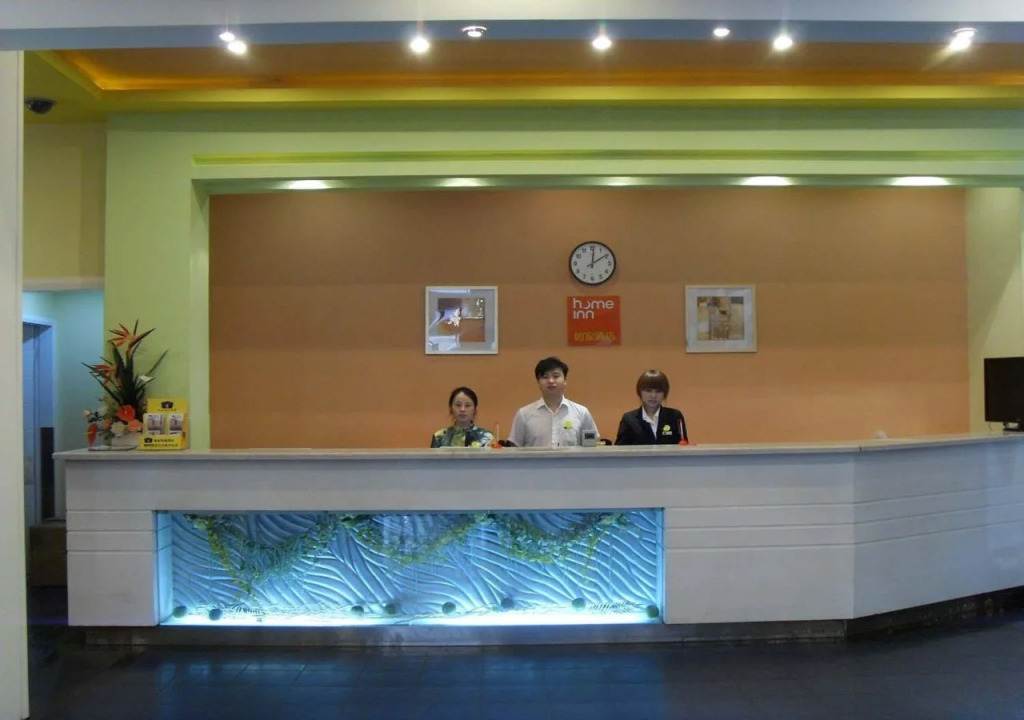 Motel 168 Liu Zhou Road Inn