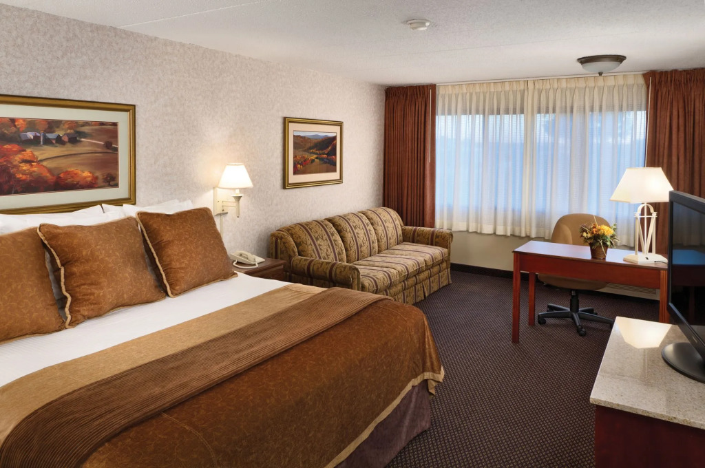 AmericInn by Wyndham Watertown