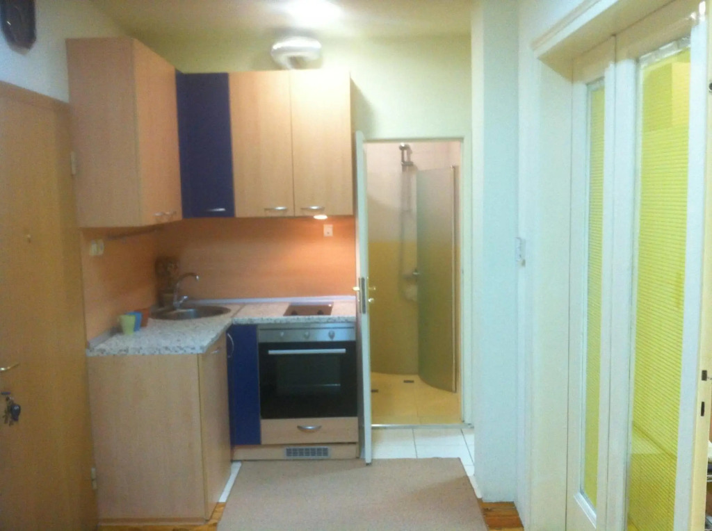 Gogol 2BR Apartment