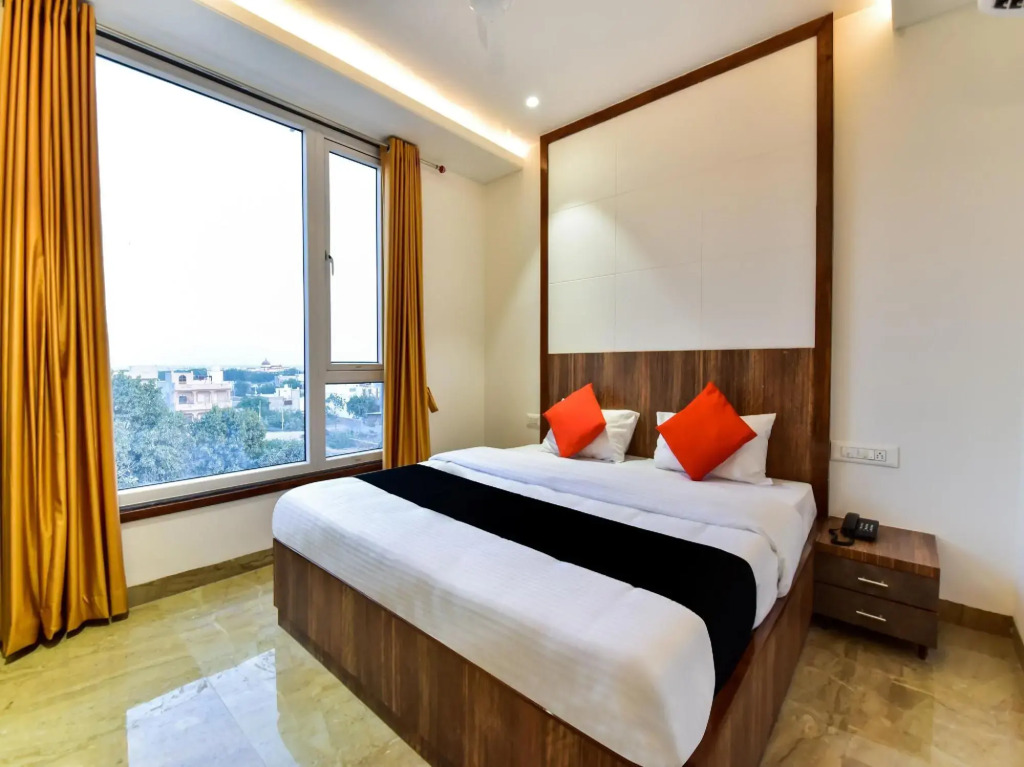 Maurya Inn by OYO Rooms