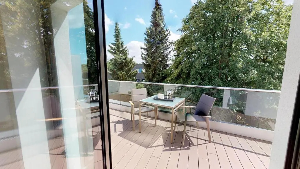 White Pearl Apartment 3.04