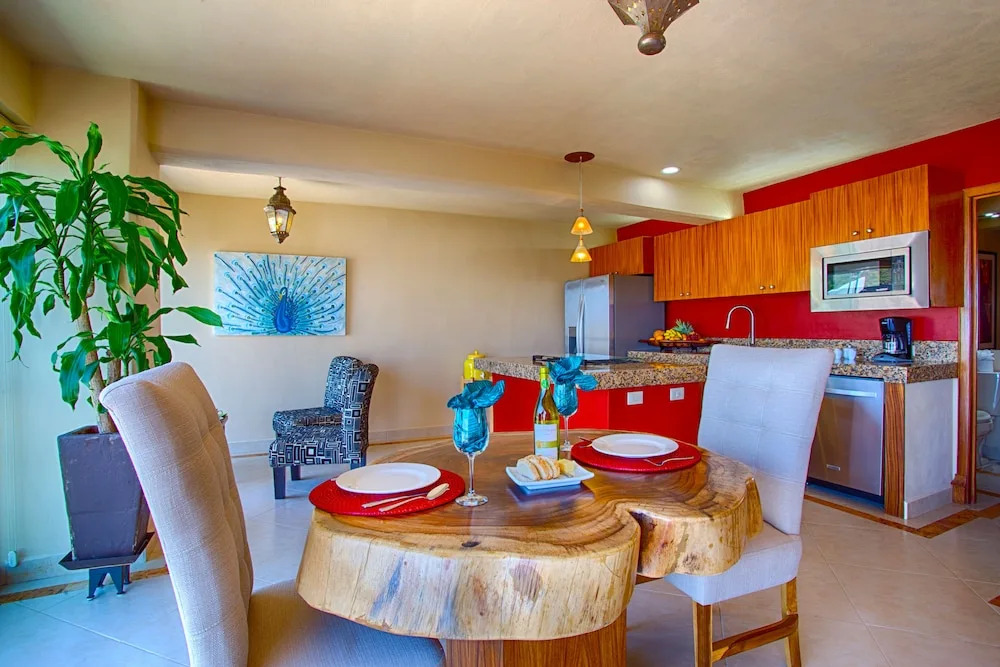 Condominios de Lujo Vista Corona