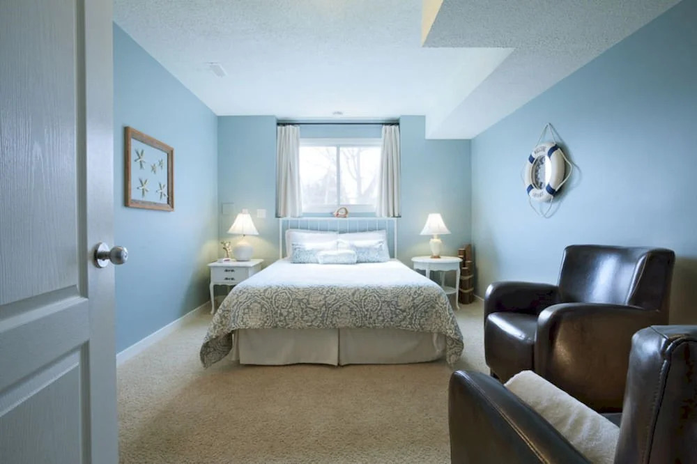 Kelowna Apple Tree Bed & Breakfast