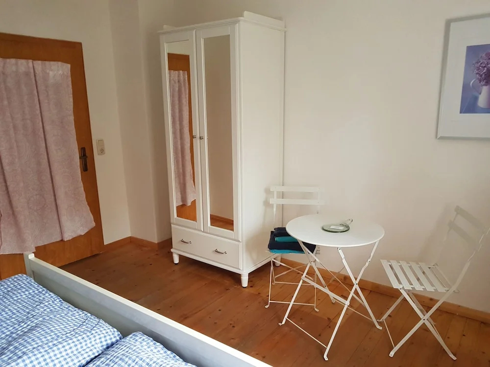 Martinas Place Bed & Breakfast