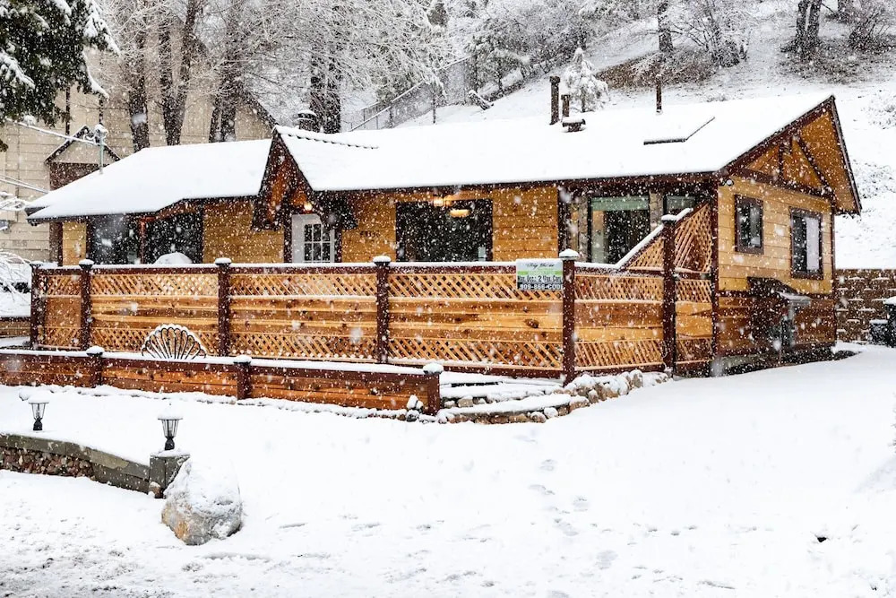 Moonlight Ridge - 1929 by Big Bear Vacations