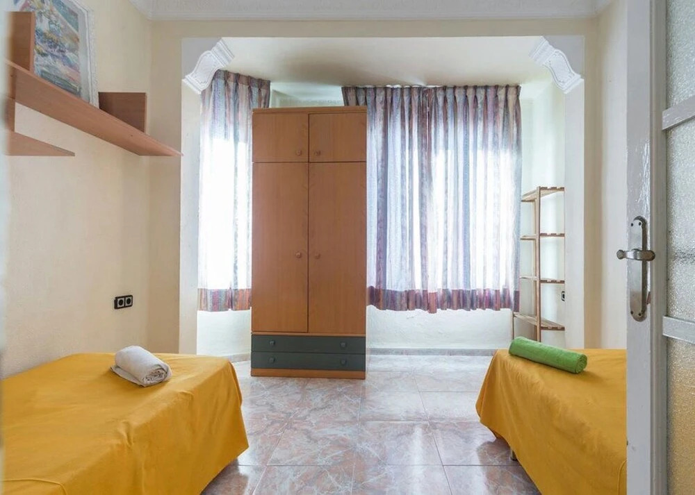 Apartment With 3 Bedrooms in València, With Wonderful sea View and Fur
