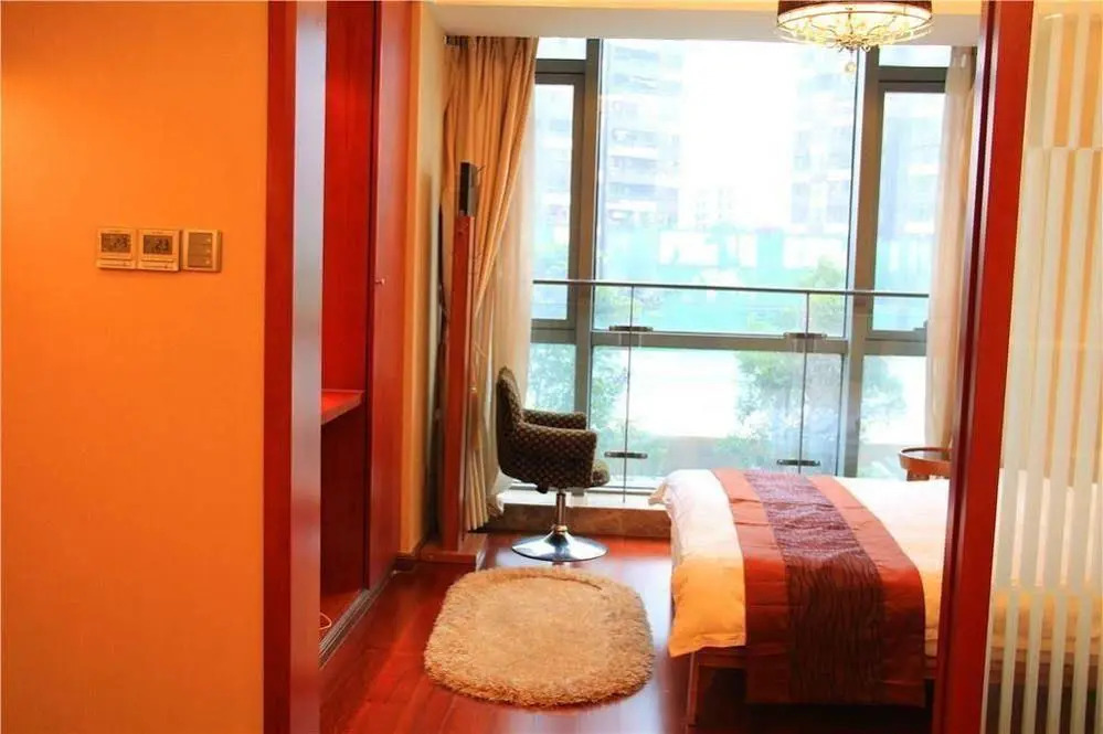 Love Apartment (Chongqing Nanping Xiexin Xingguang)