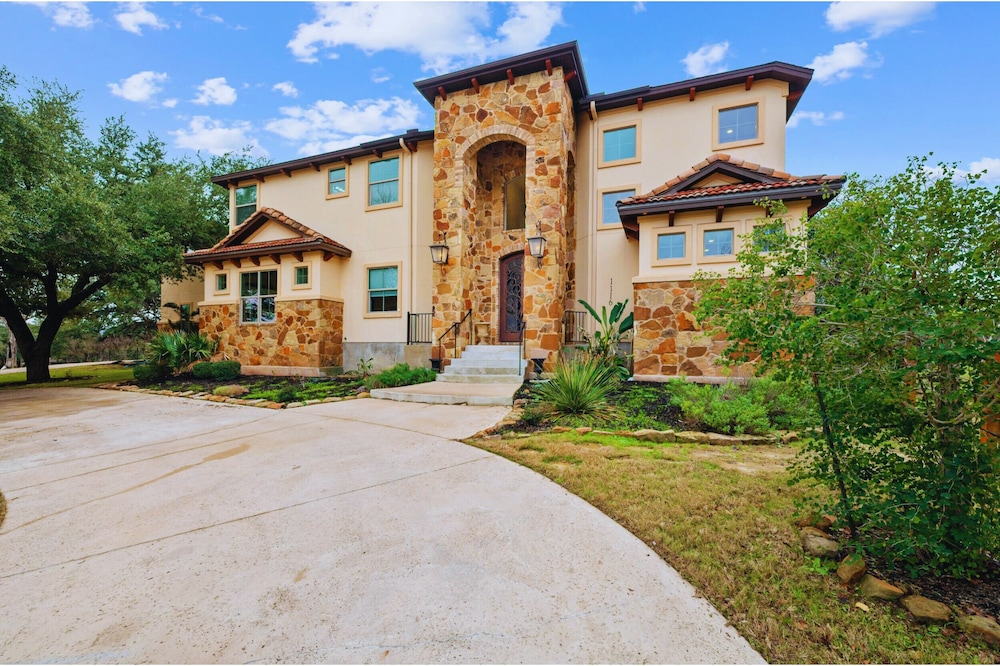 1110 Terjo Ln