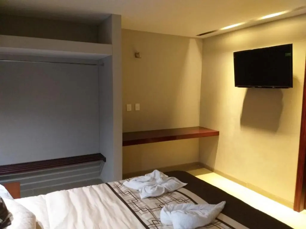 9 Estrellas Casa Hotel