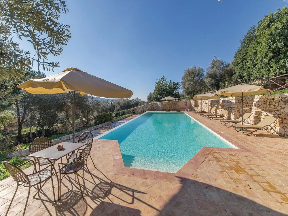 Baglio Fasana whole property