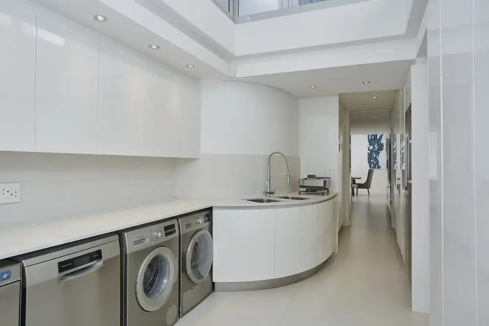 Beta Beach Six Bedroom House Sleeps 12