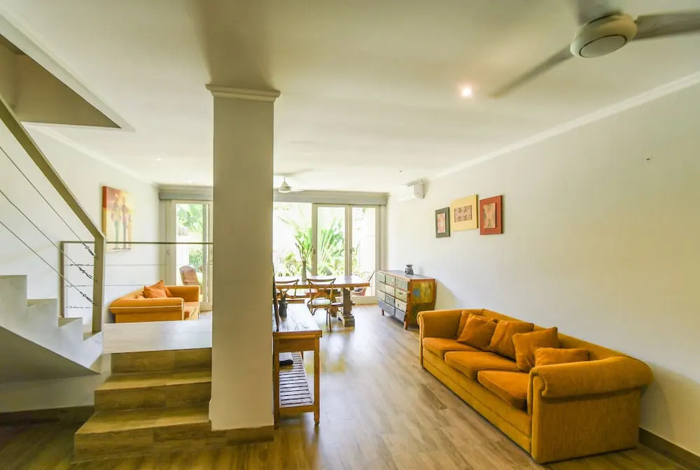Villa Flamboyan