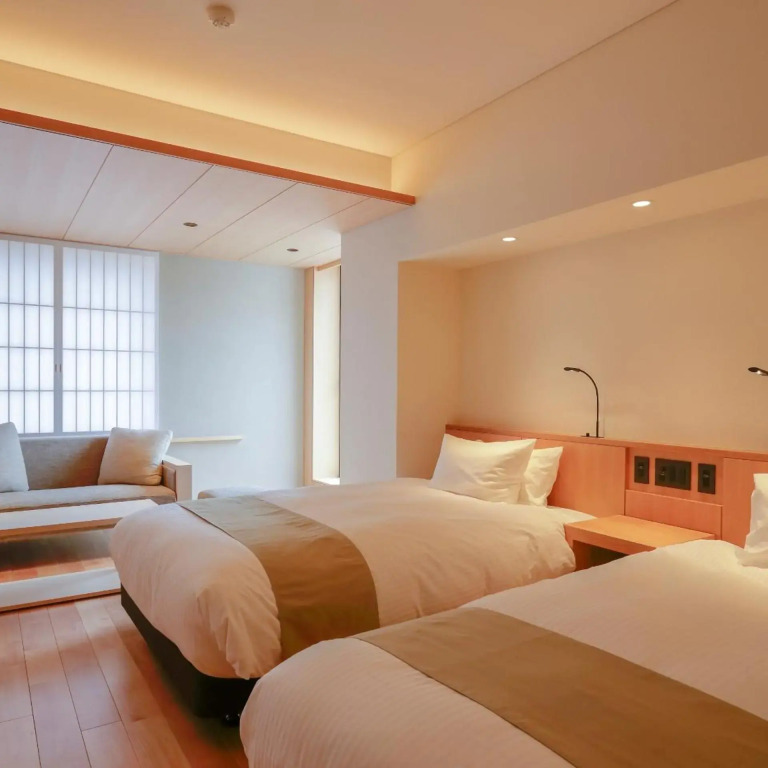 Kaminarimon Ryokan