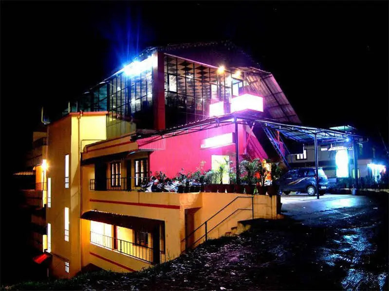 Hotel Club9 Holidays