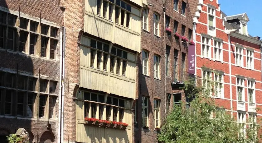 Colts Lodge
