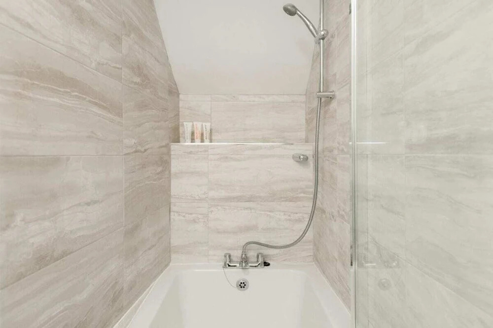 The Leyton Midland Escape - Modern 2BDR Flat with Garden