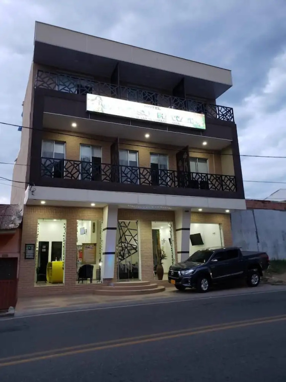 Hotel Paraíso Hawaii Girardot