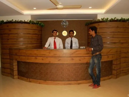 Hotel Ashoka Palace