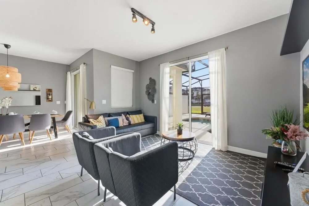 Relaxing 4BR Villa with Pool in Champions Gate