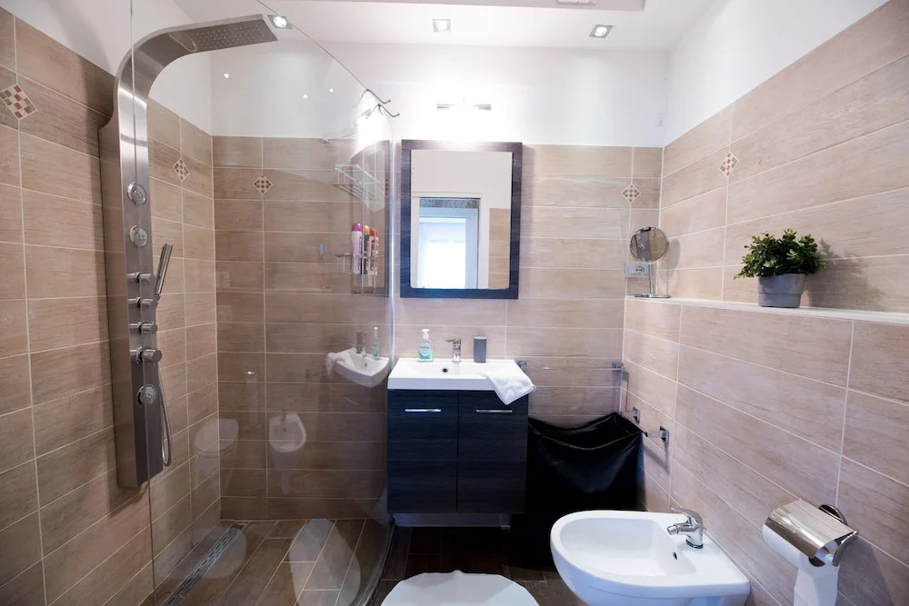 Budapest Easy Flat - Penthouse Basilica