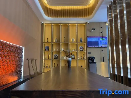 Super 8 Select Hotel (Tashkorgan China-Pakistan Friendship Road)